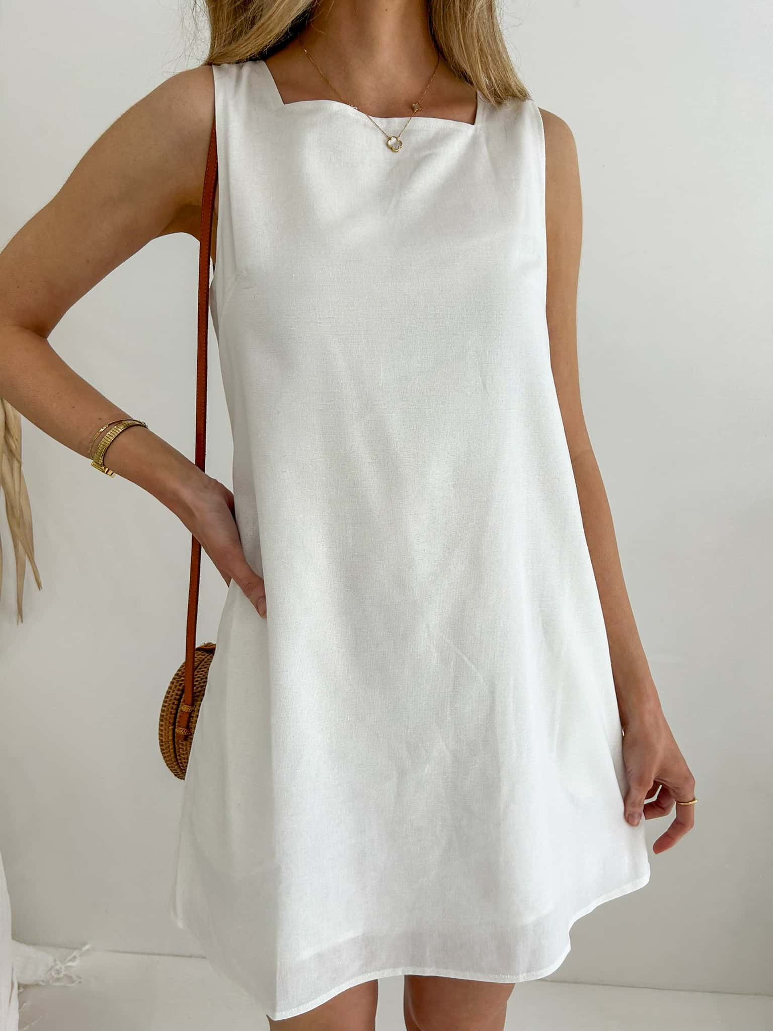 Tara Linen Dress - White