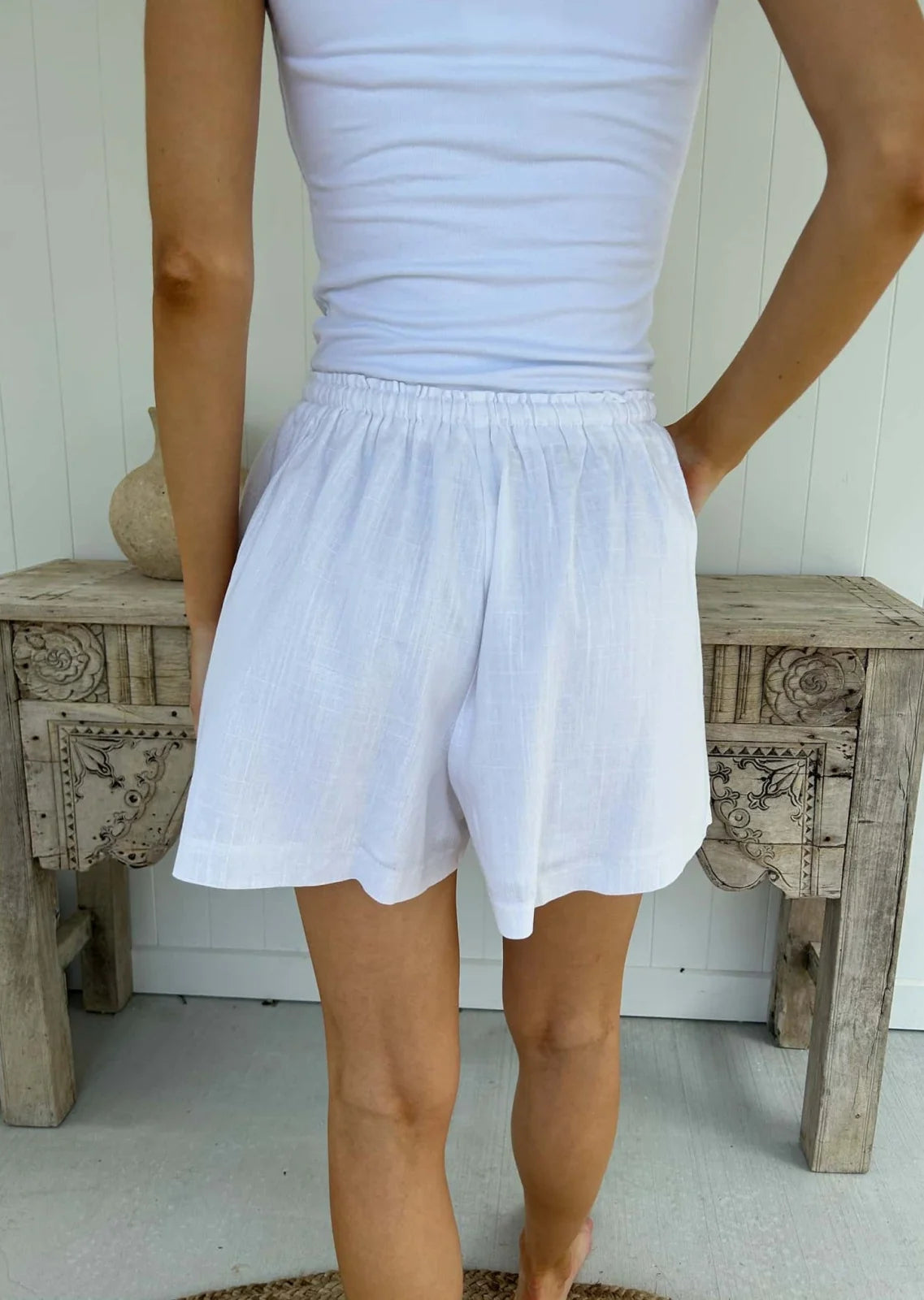 Luna Linen Shorts - White - Mylk The Label